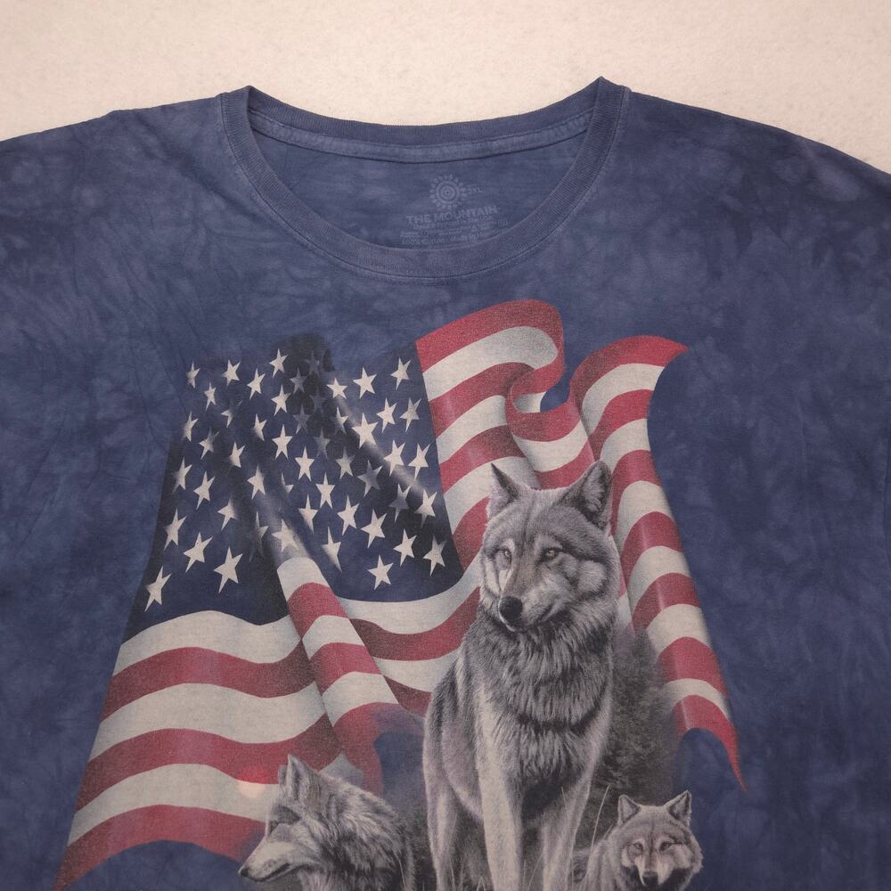 The Mountain Wolf Short Sleeve Casual Graphic T Shirt Adult Mens Size 2XL Blue